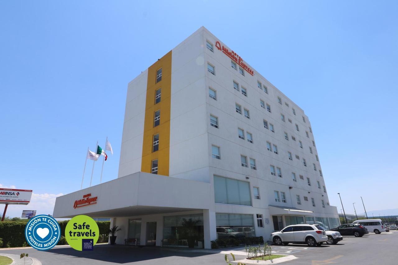 Mision Express Monterrey Aeropuerto La Fe Otel Apodaca Dış mekan fotoğraf